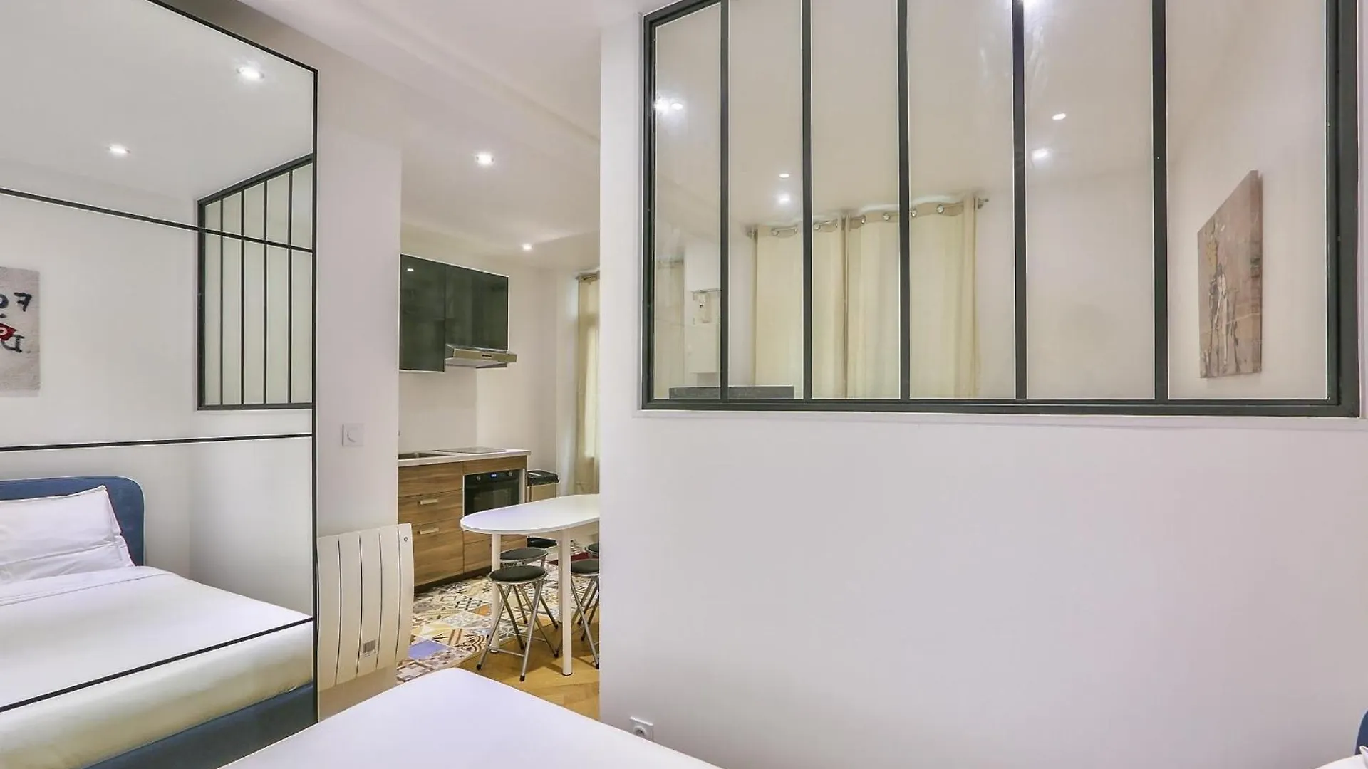 Superb Apt Montorgueil Grands Boulevards Apartment Paris