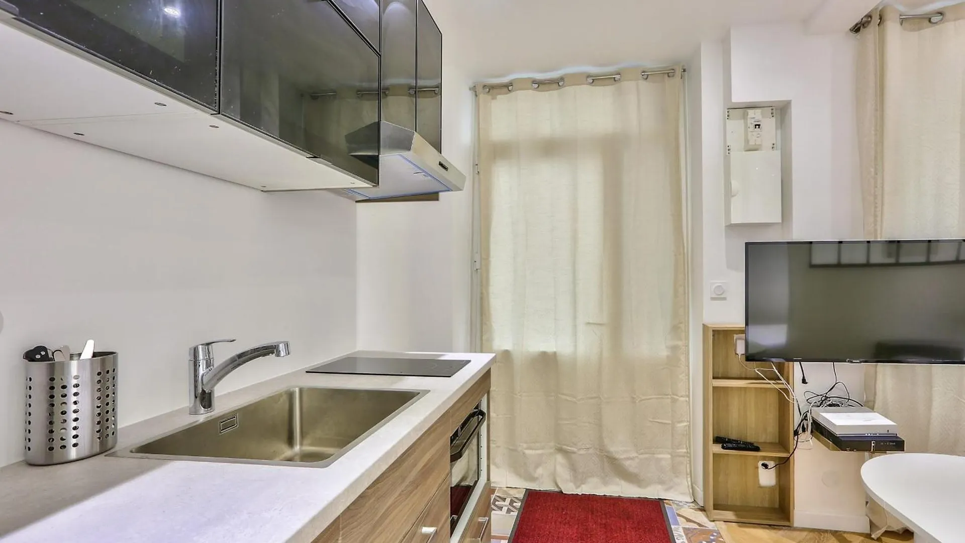 Superb Apt Montorgueil Grands Boulevards Apartment Paris