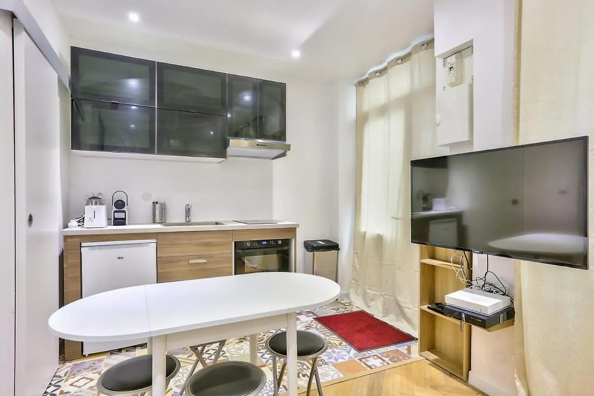 Superb Apt Montorgueil Grands Boulevards Apartment Paris
