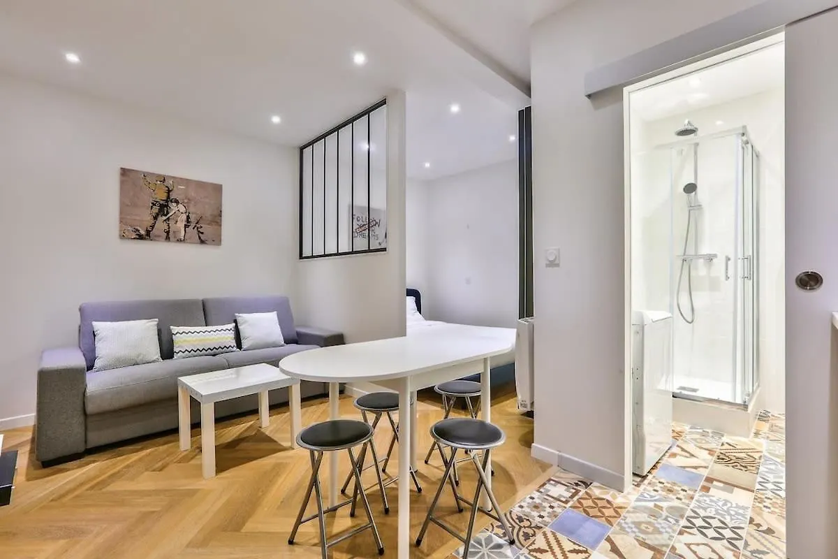 Superb Apt Montorgueil Grands Boulevards Apartment Paris