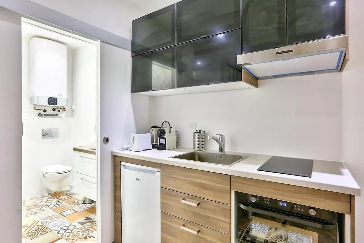 Superb Apt Montorgueil Grands Boulevards Apartment Paris
