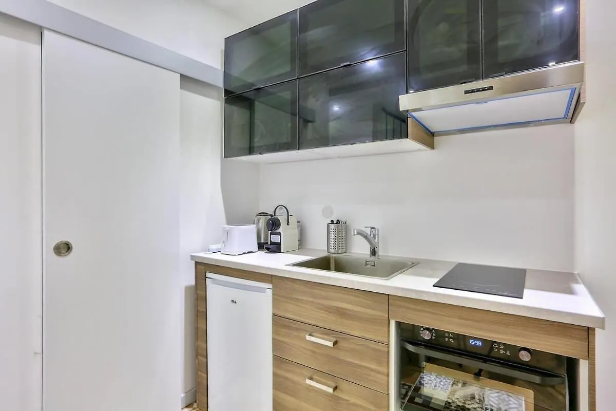 Superb Apt Montorgueil Grands Boulevards Apartment Paris
